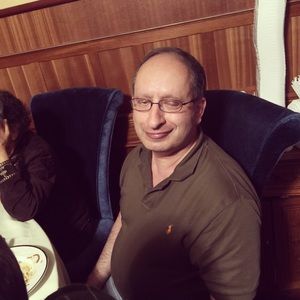 Meet your Posher, Vivek